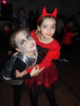 halloween-a-posafol_soiree-a-la-salle-des-fetes_35.jpg